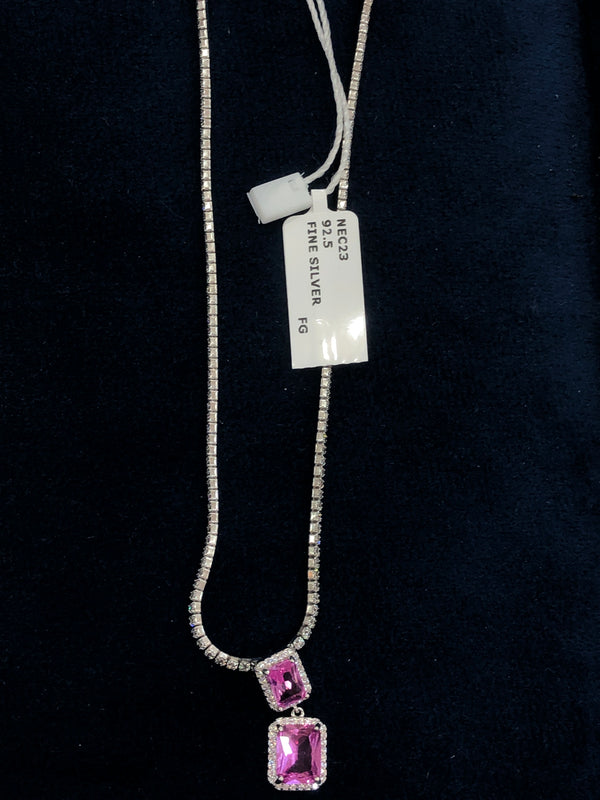 WOMEN'S NECKLACE