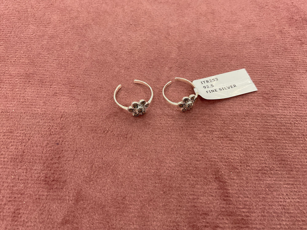 Women's Toe RIngs