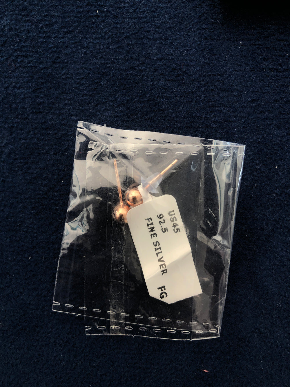 SAME EARRINGS BOX 40