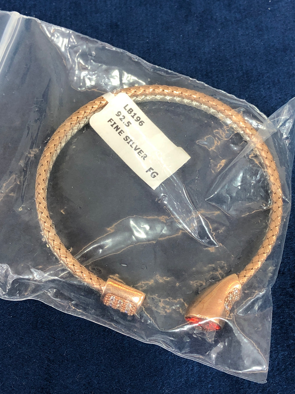 Women's Stiff Bracelet