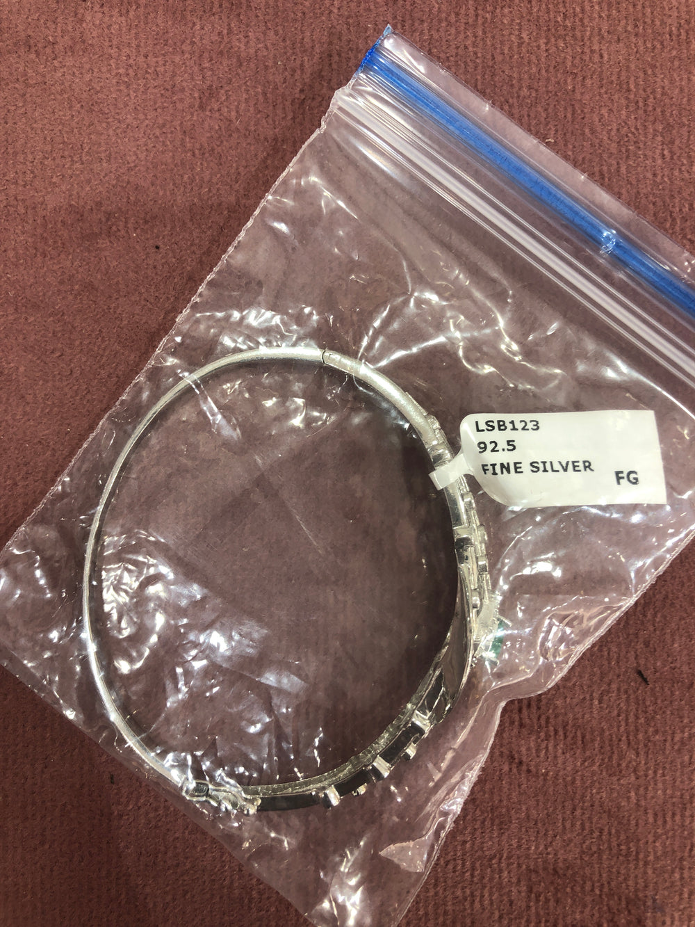 Women's Stiff Bracelet