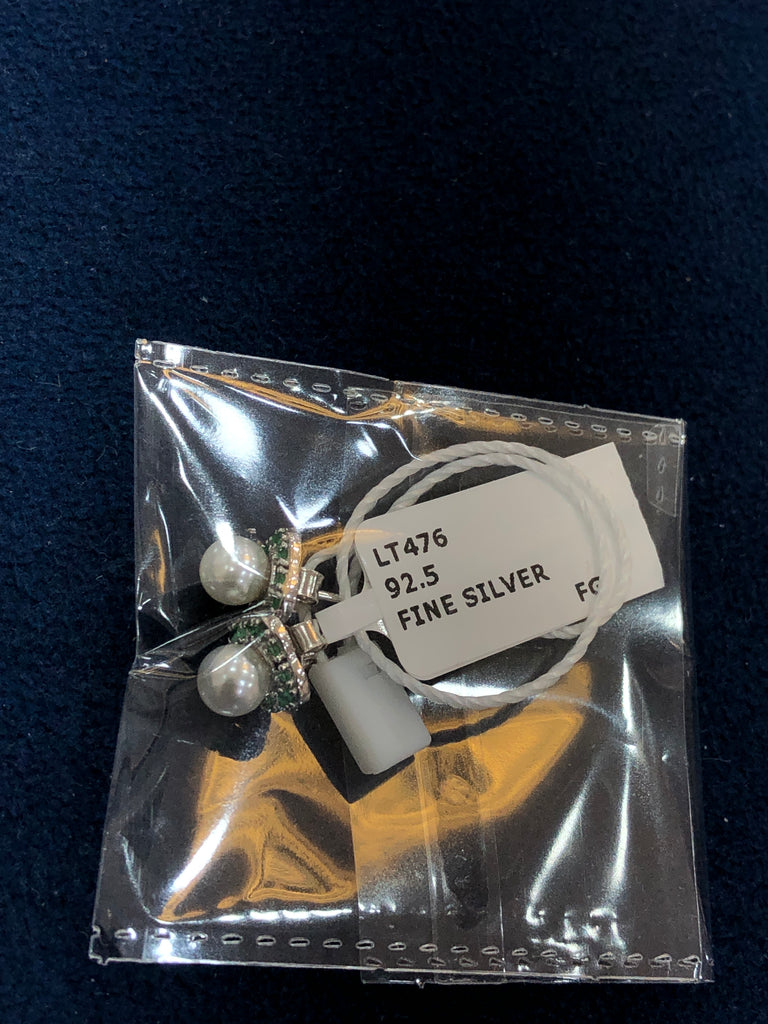 Ladies earrings