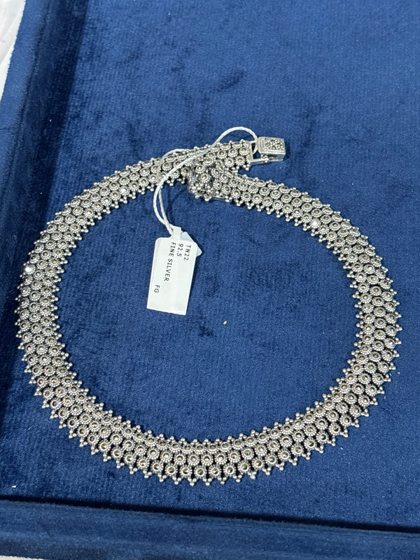 WOMEN'S NECKLACE