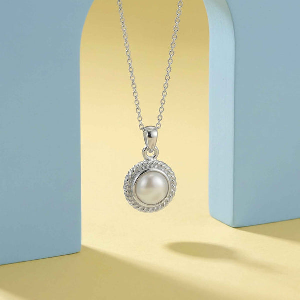 92.5 Fine Silver Classic Lustrous Pearl Halo Pendant