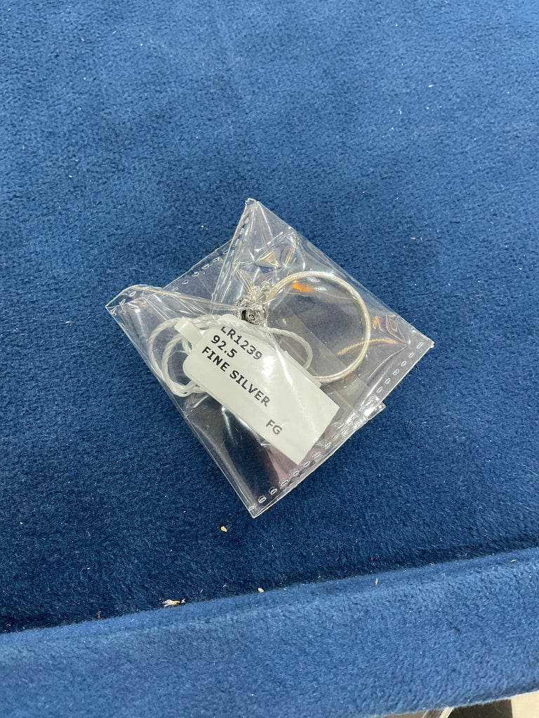 LADIES RING