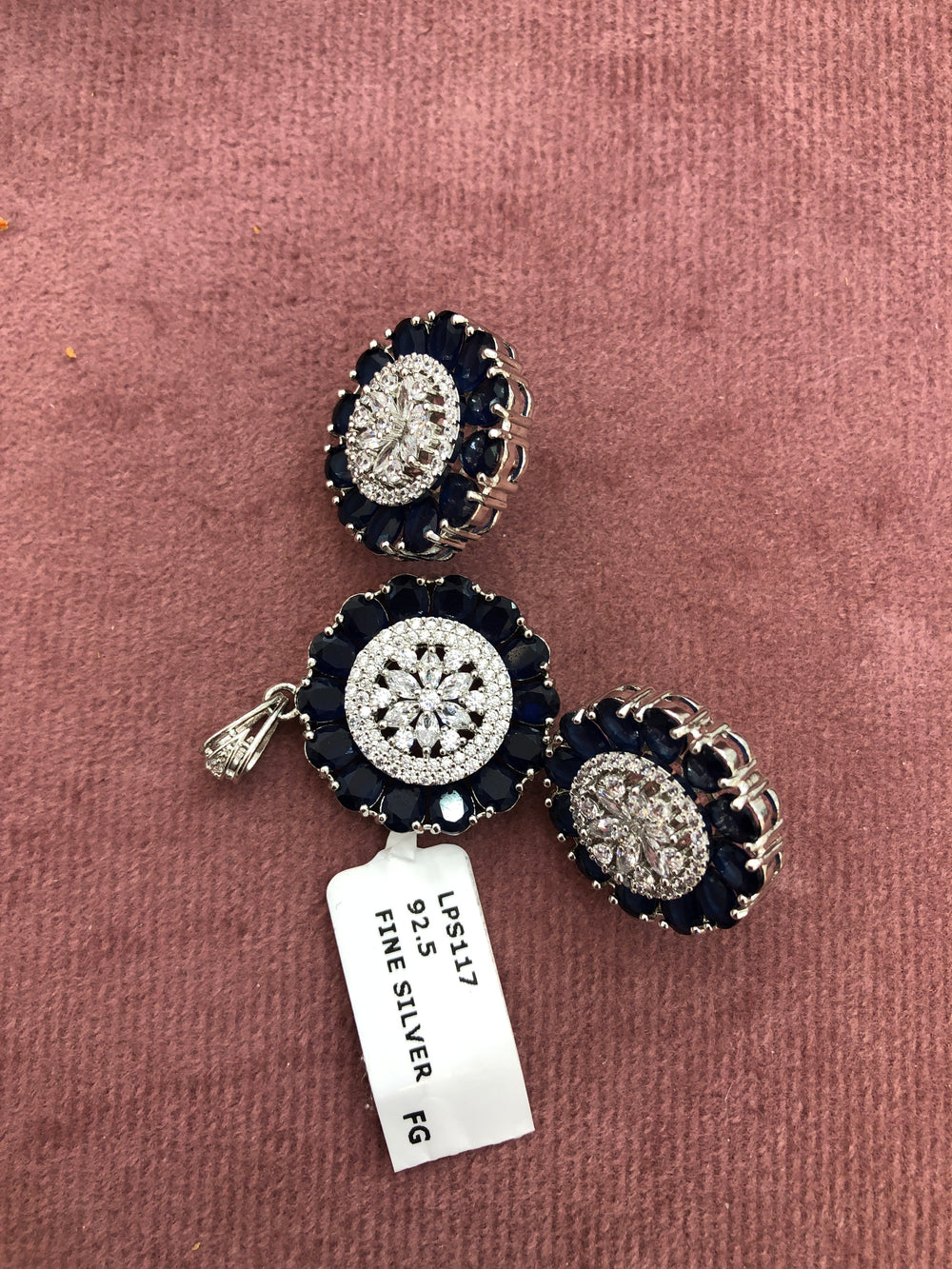 Women's Pendant sets