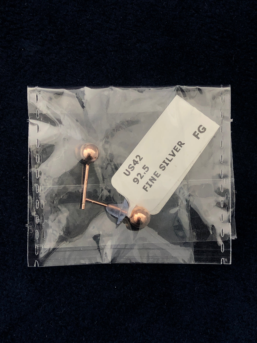 SAME EARRINGS BOX 40