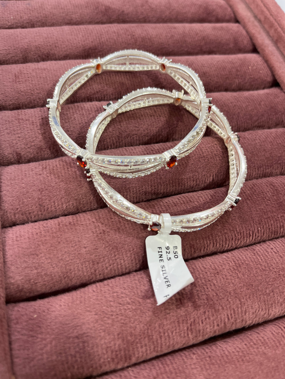WOMEN'S BANGLES