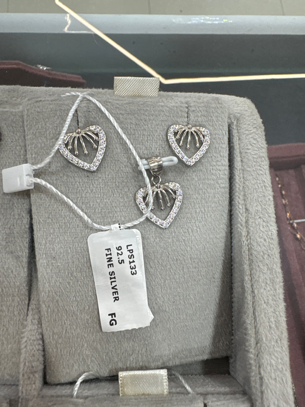 Women's Pendant sets