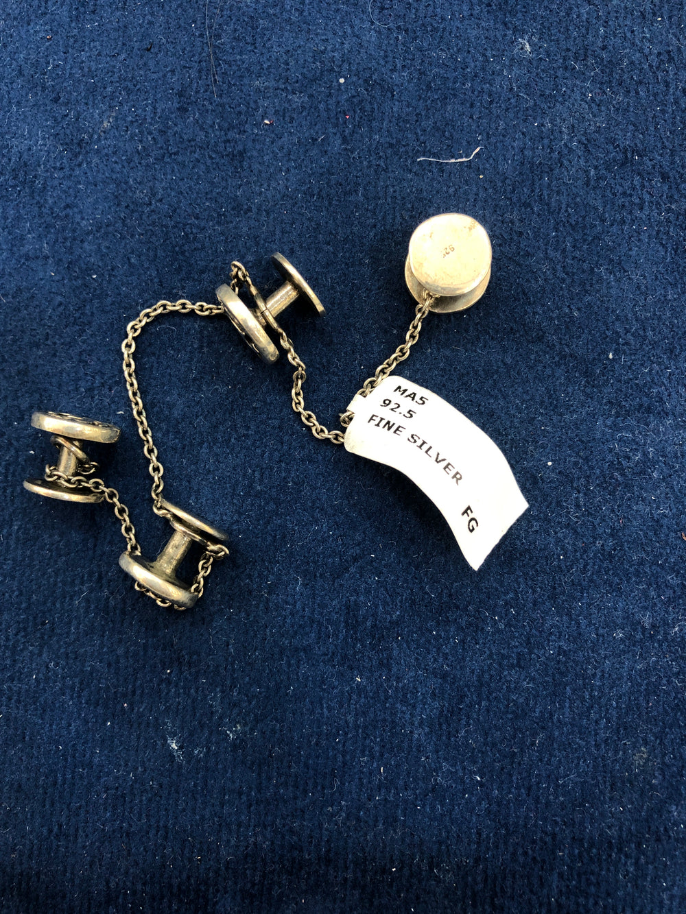 MEN'S KURTA BUTTONS & BUTTONS