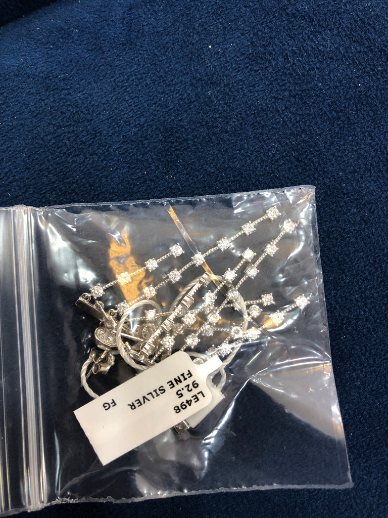 Ladies earrings