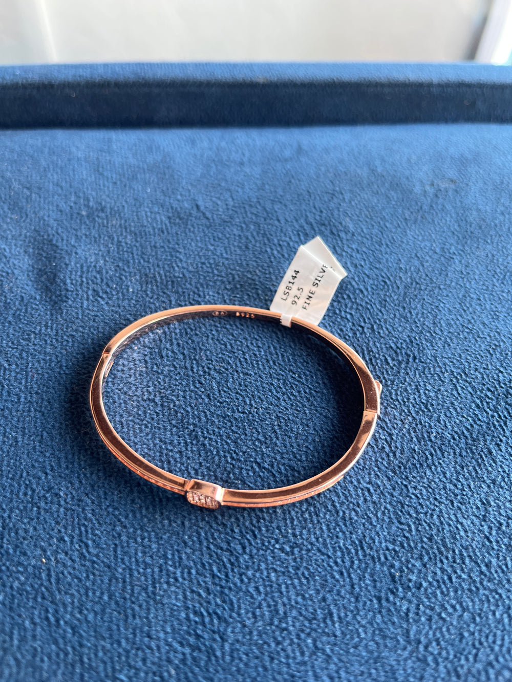 Women's Stiff Bracelet