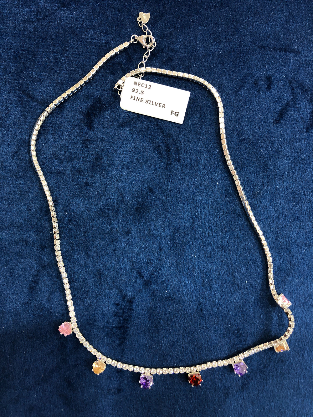 WOMEN'S NECKLACE