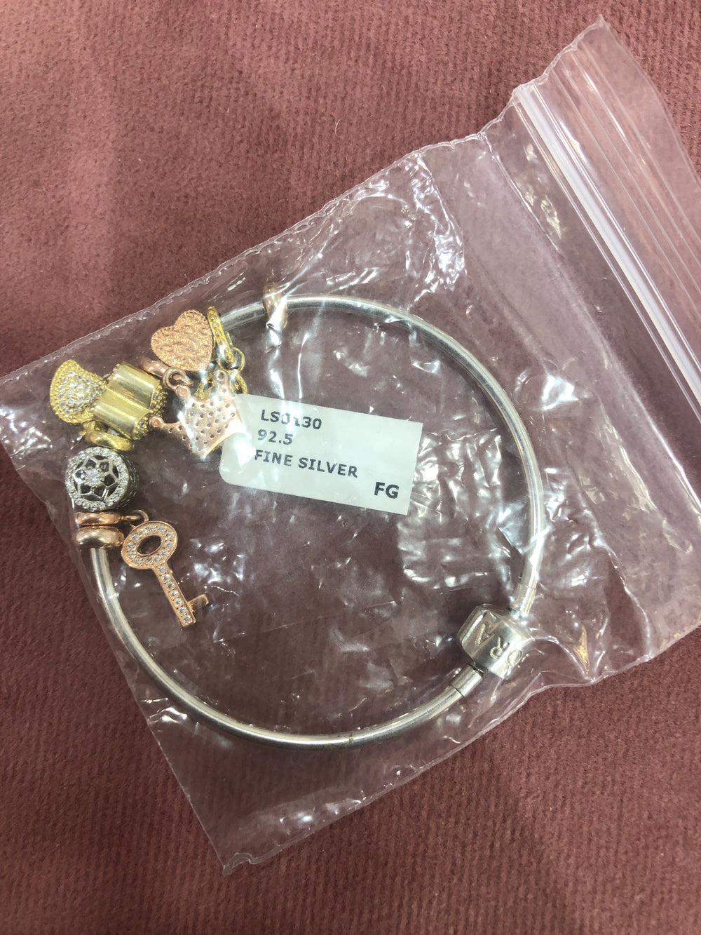 Women's Stiff Bracelet