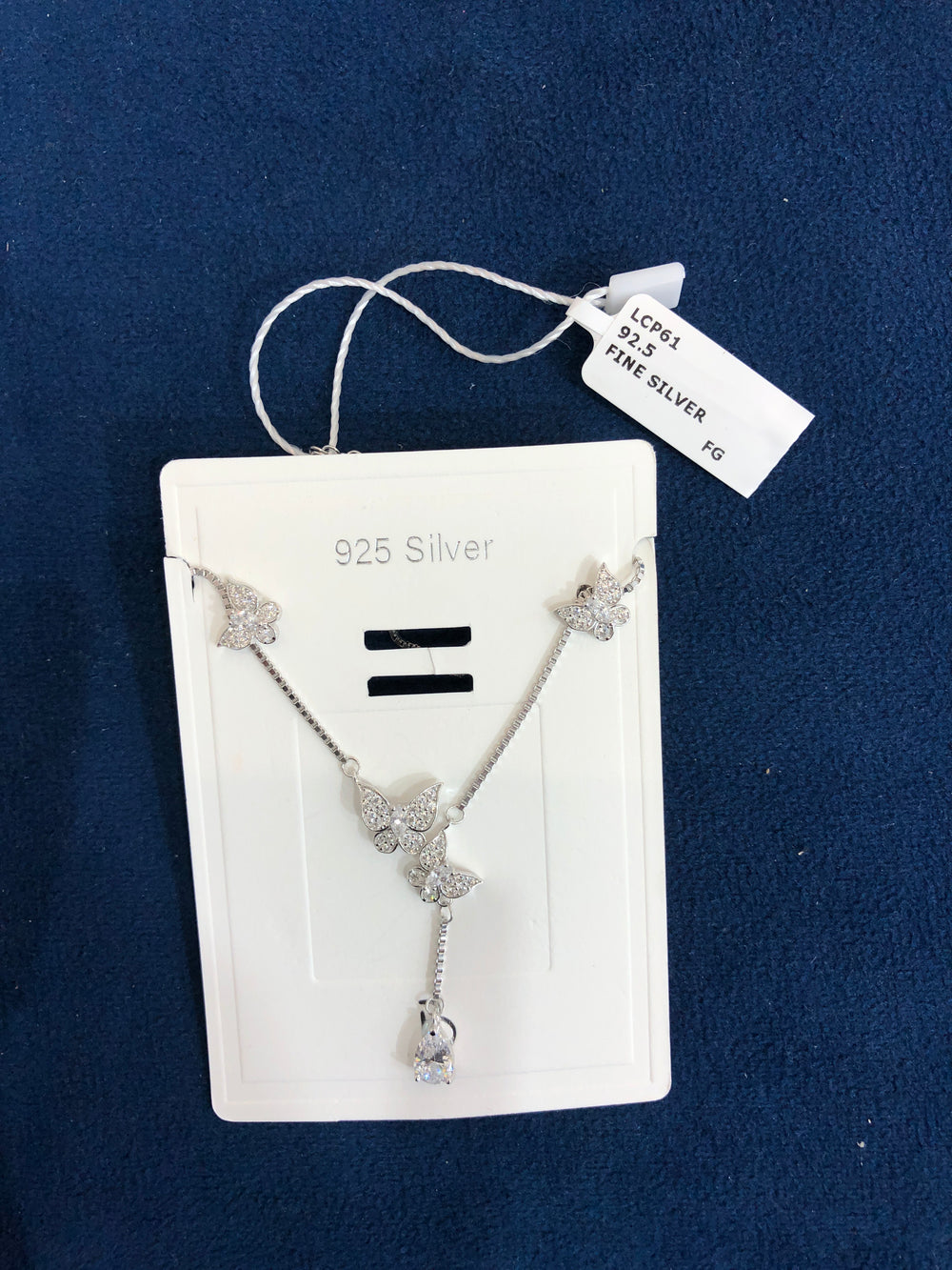 WOMEN'S PENDANT SET WITH CHAIN