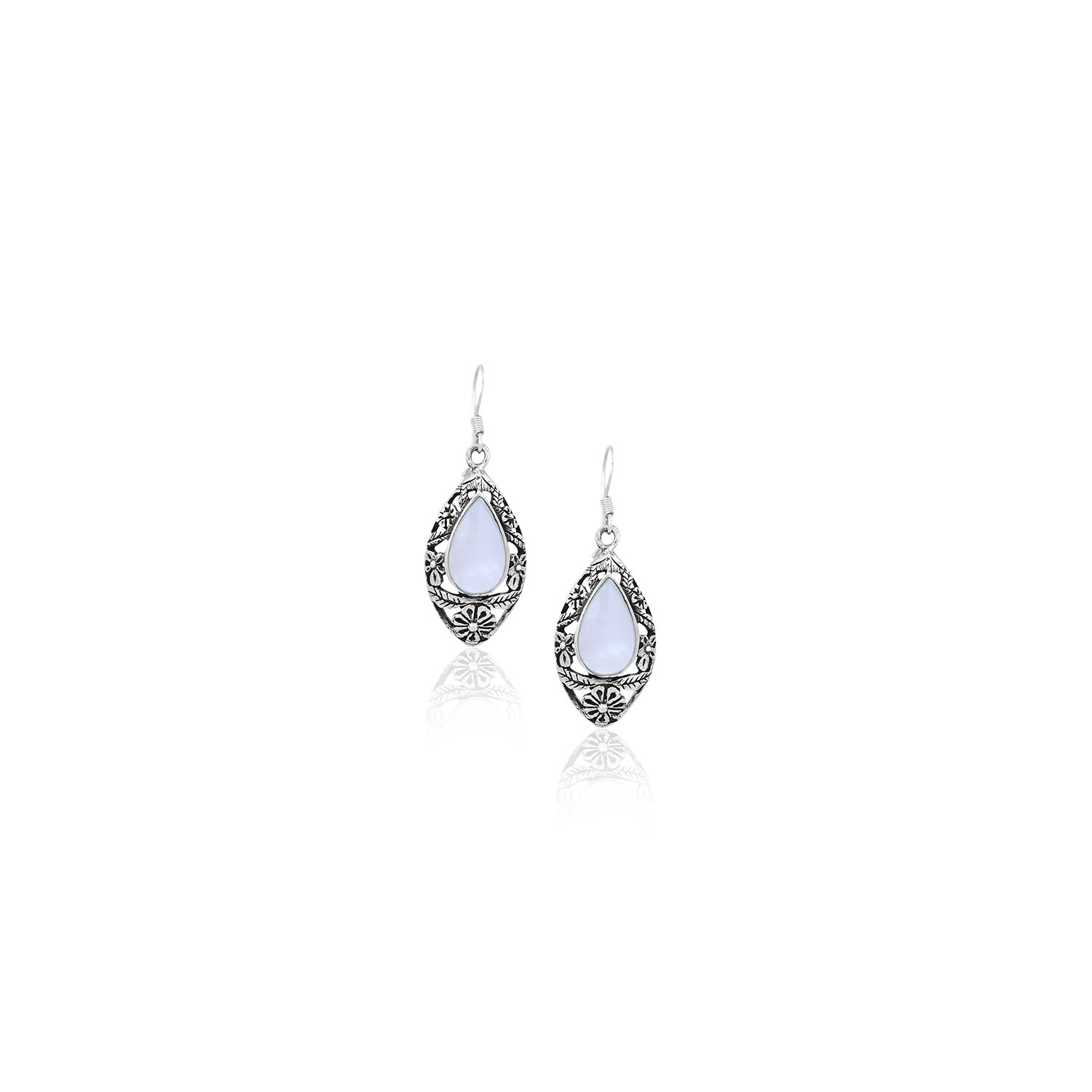 Silver Vintage Teardrop Earrings