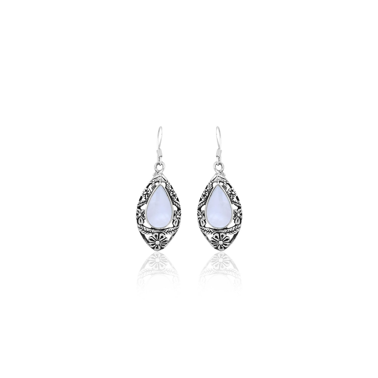 Silver Vintage Teardrop Earrings