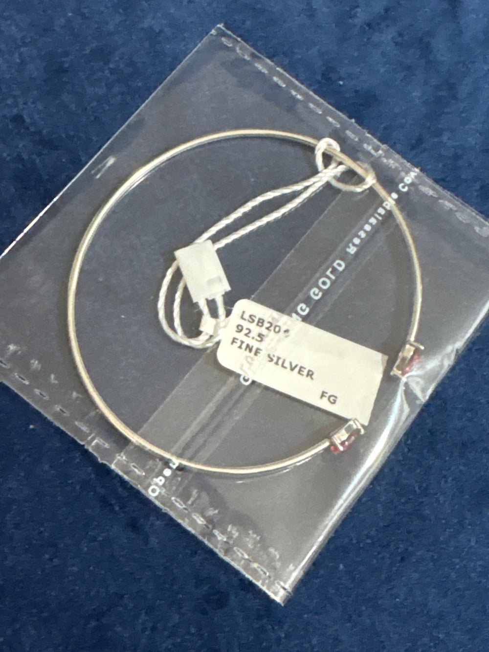 Women's Stiff Bracelet