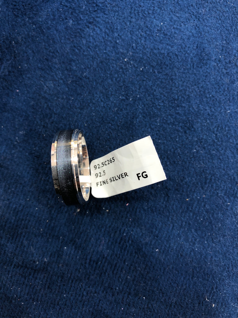 Man’s rings box 17