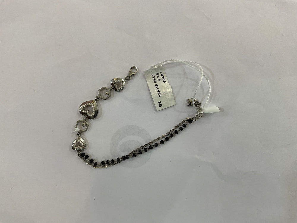 Women's bracelet