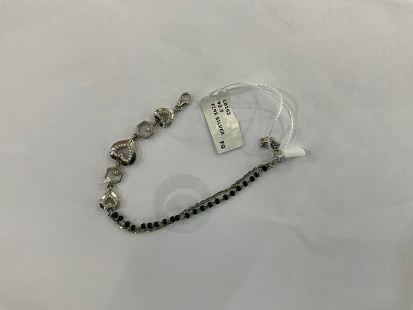Women's bracelet