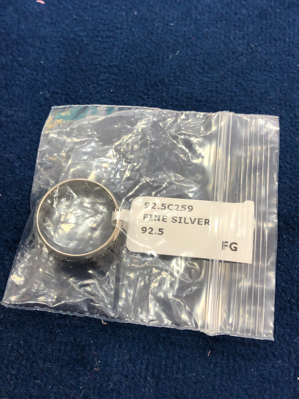 Man’s rings box 17