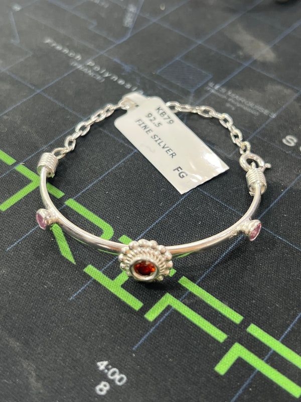 KIDS SINGLE KADA BOX 8