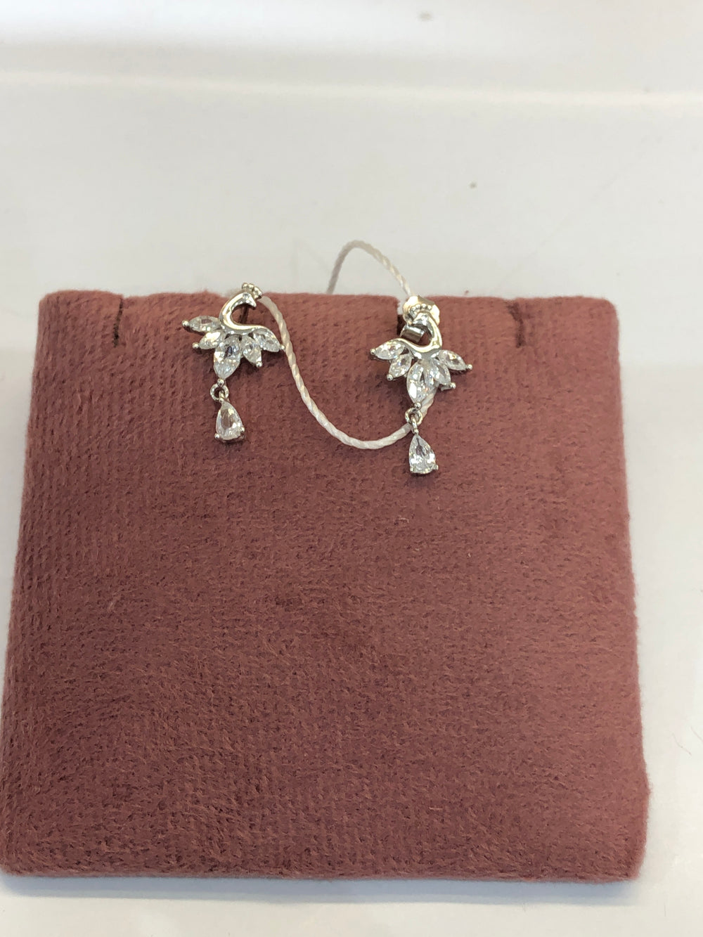 LADIES EARRINGS