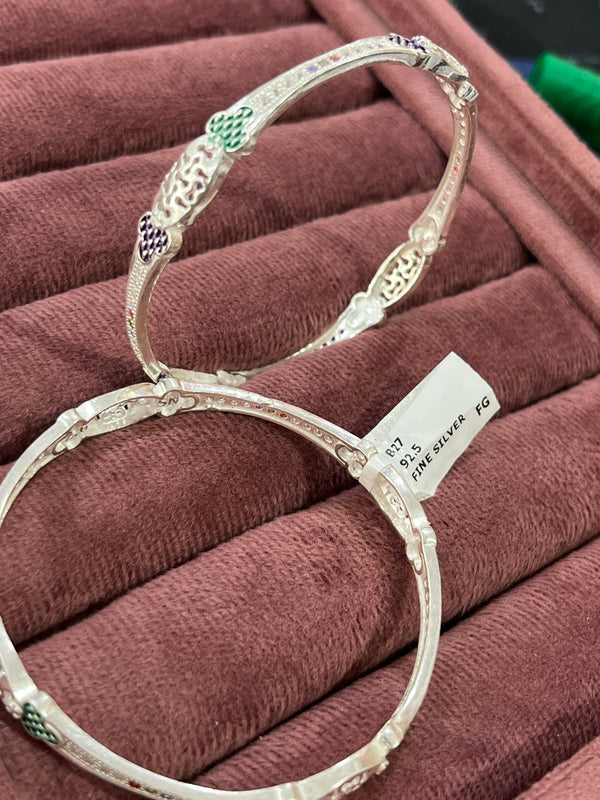 Bangles box 28