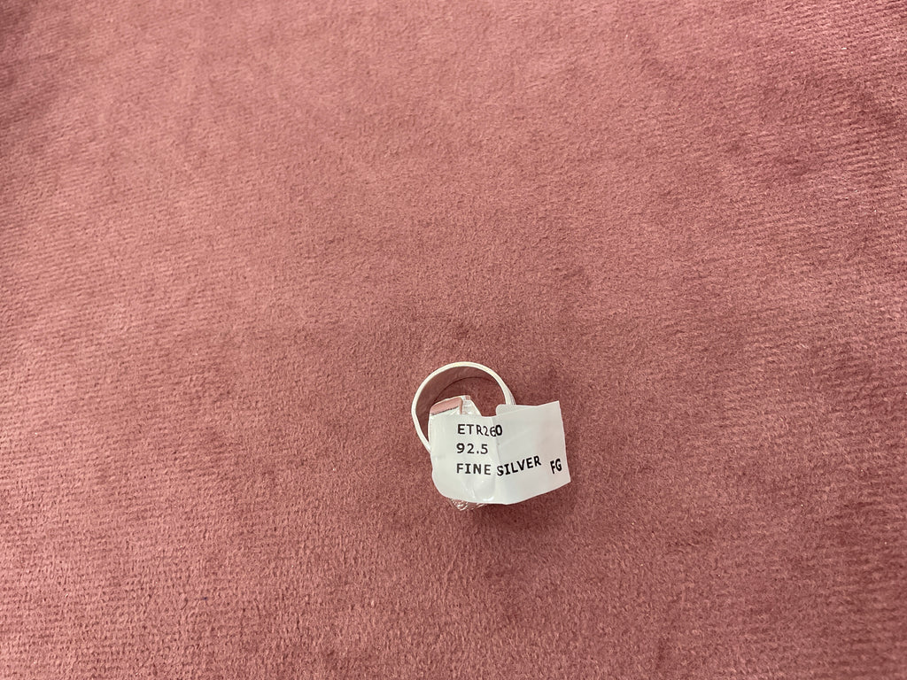 TOE RING WHITE 54