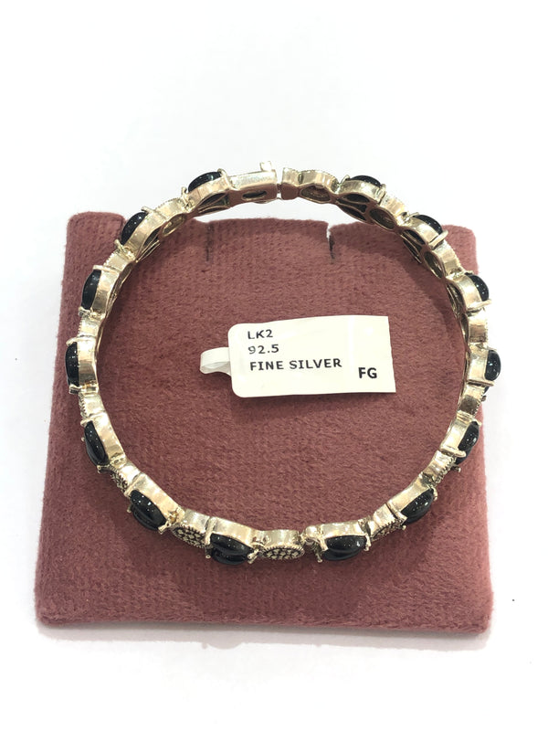 Women bangle