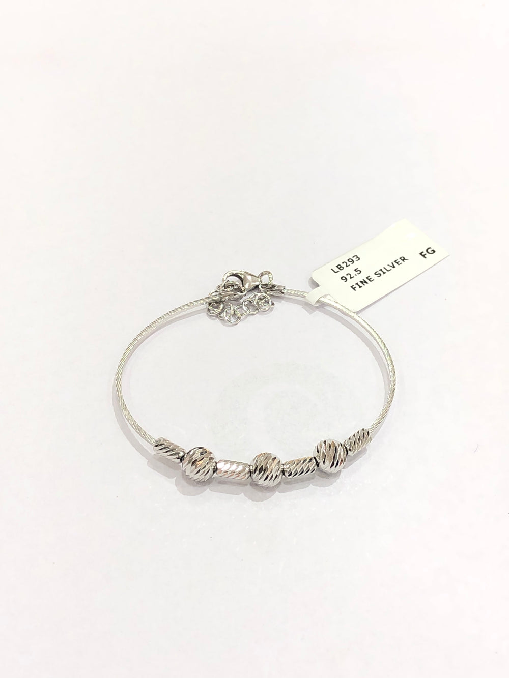 Women's bracelet