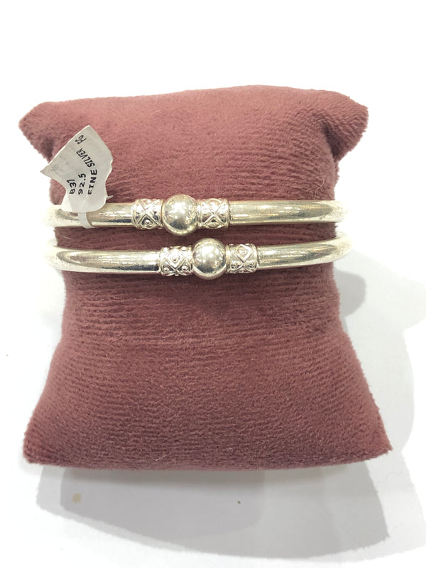 Women bangle