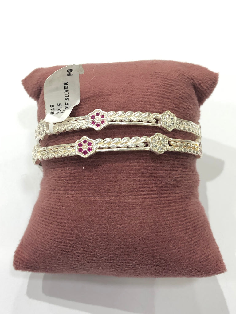 Women bangle