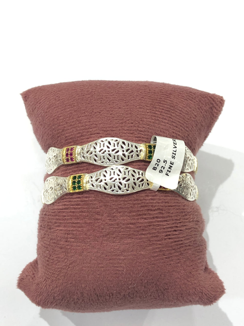 WOMEN'S BANGLES