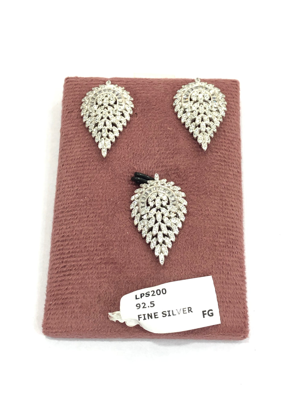 Women's Pendant sets