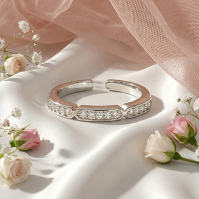 Segmented Stellar Pavé Toe Rings