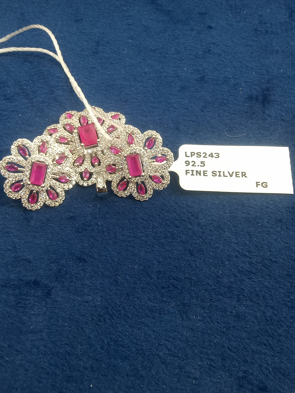 Women's Pendant sets