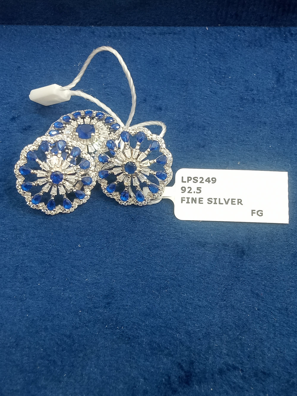 Women's Pendant sets