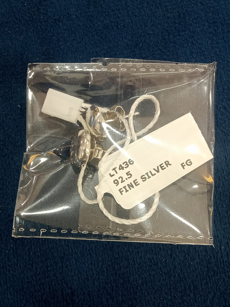 Ladies earrings