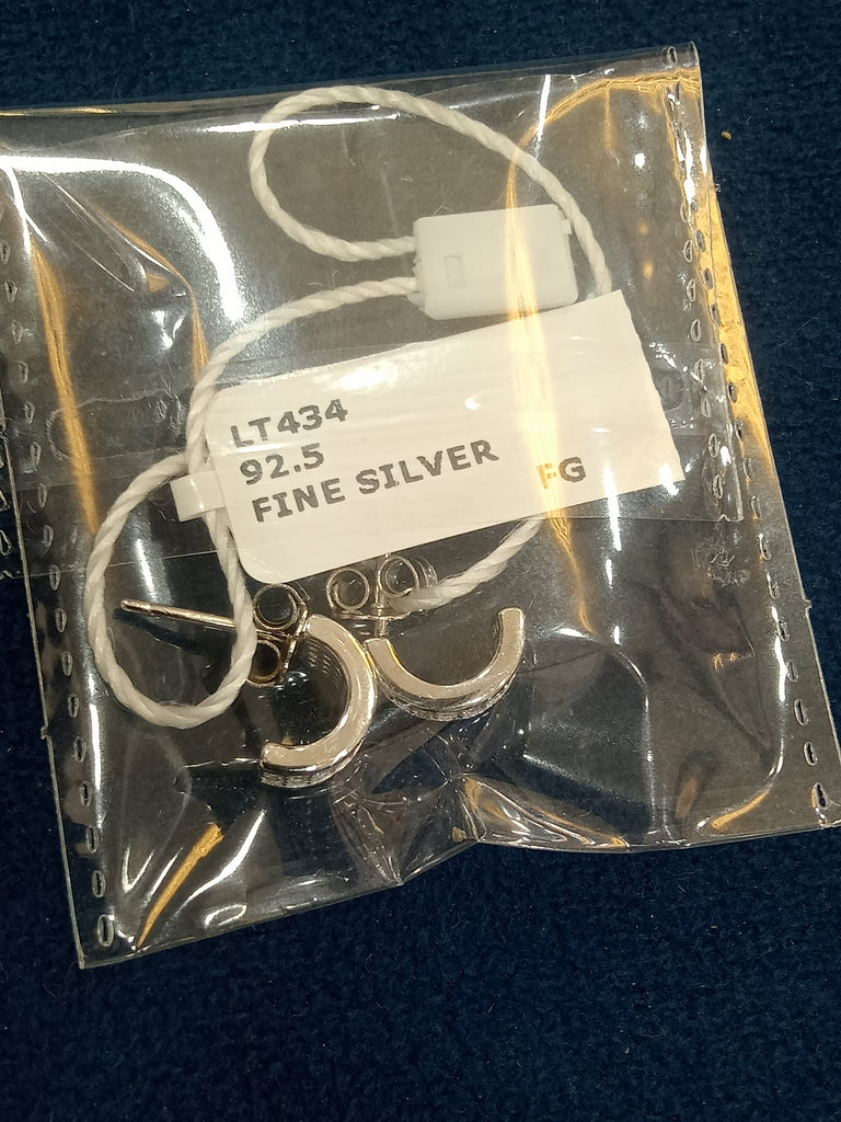 Ladies earrings