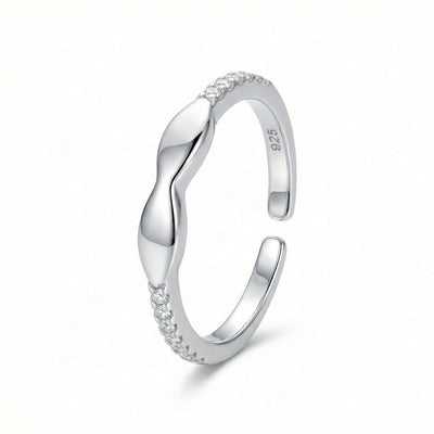 Enchanted Heart Pavé Toe Rings